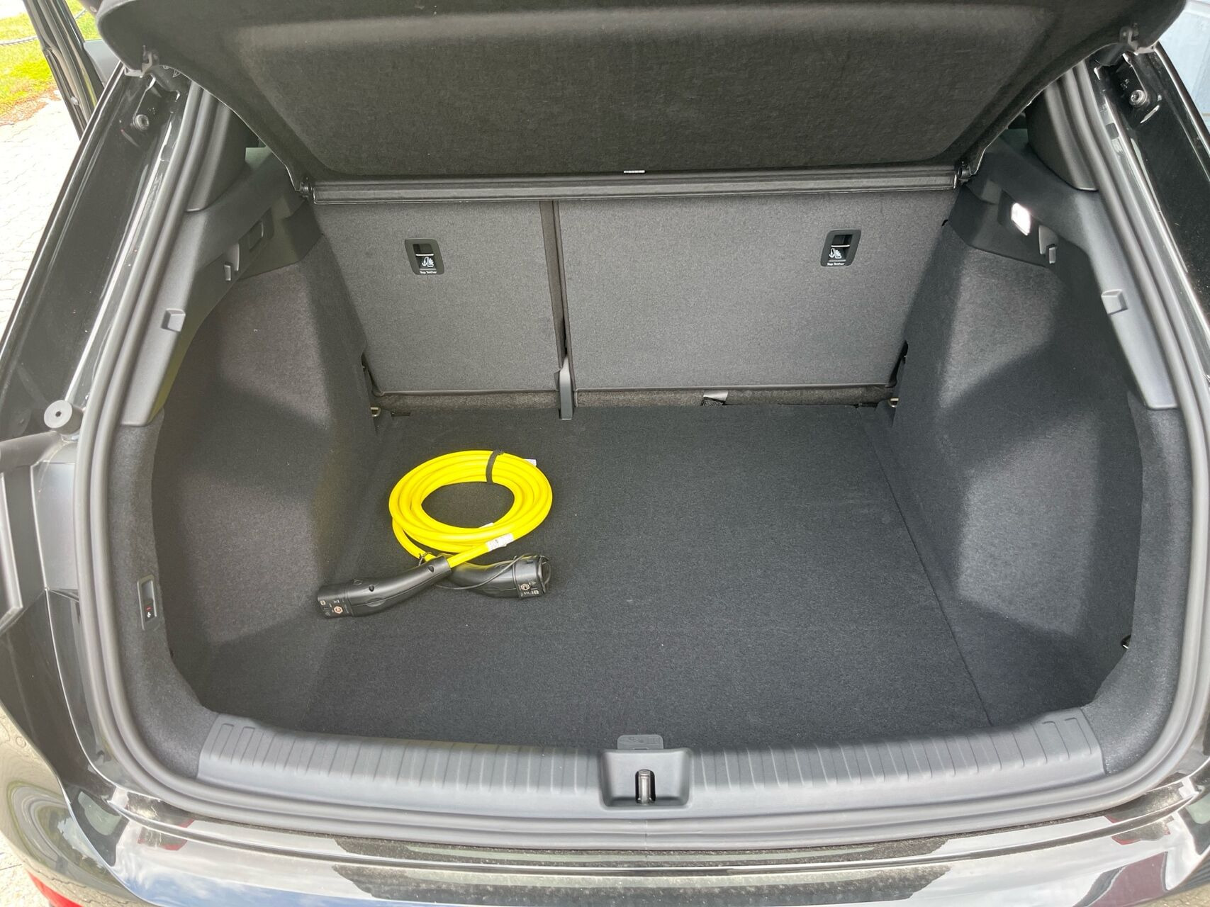 Sort Audi Q4 fra 2026