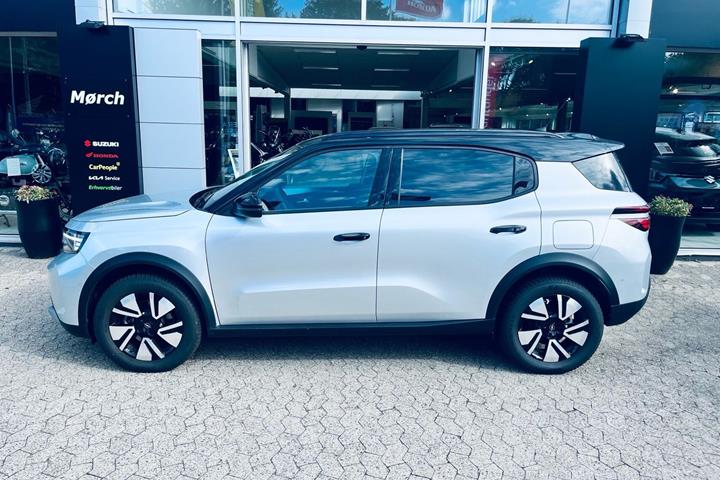 Sølv Opel Frontera fra 2025