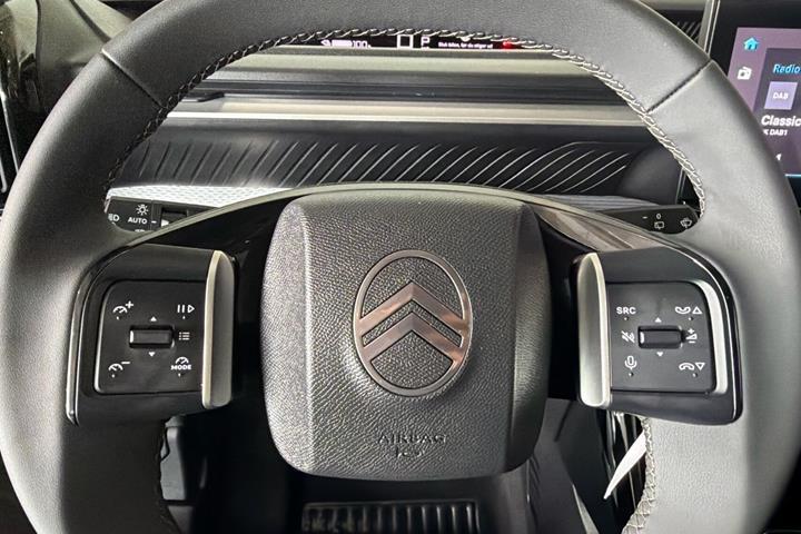 Grå Citroën ë-C3 fra 2025