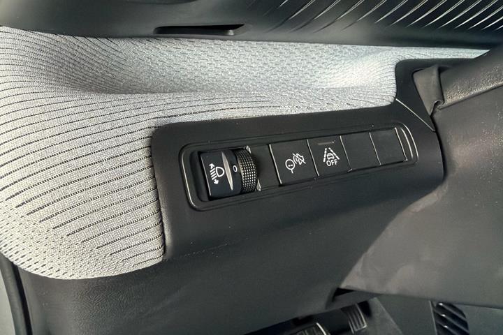 Grå Citroën ë-C3 fra 2025