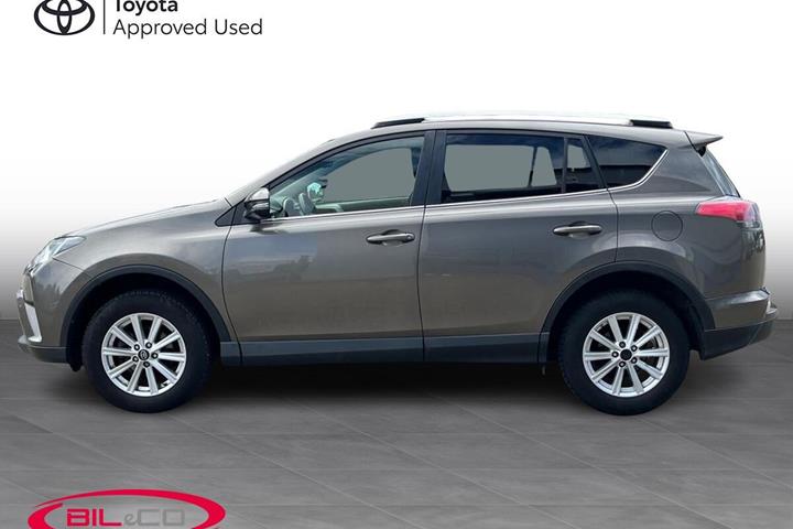 Bronze Toyota RAV4 fra 2016
