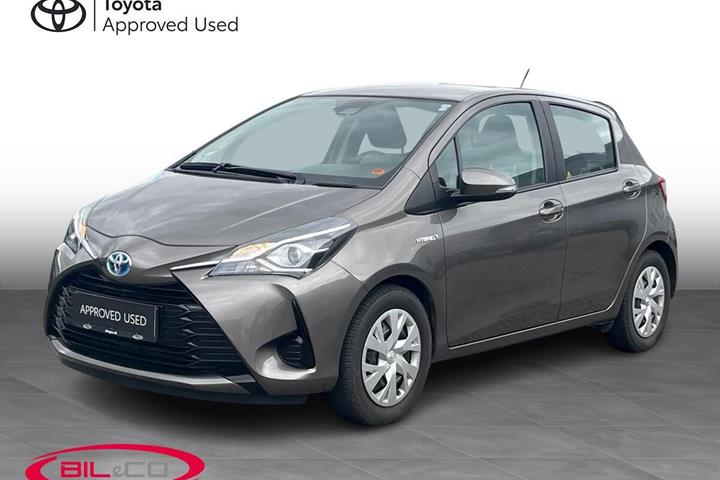 Bronze Toyota Yaris fra 2017