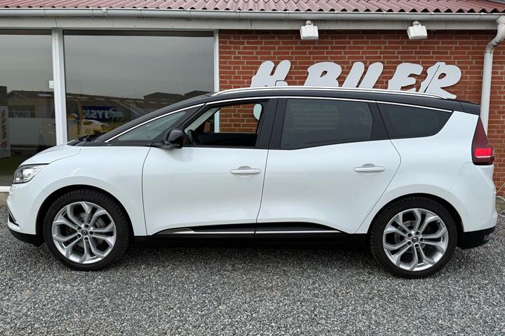 Hvid Renault Grand Scénic fra 2018
