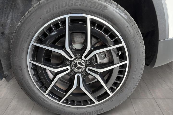 Hvid Mercedes EQA250 fra 2022