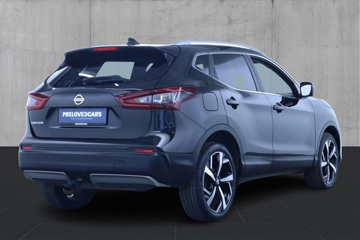 Sort Nissan Qashqai fra 2020