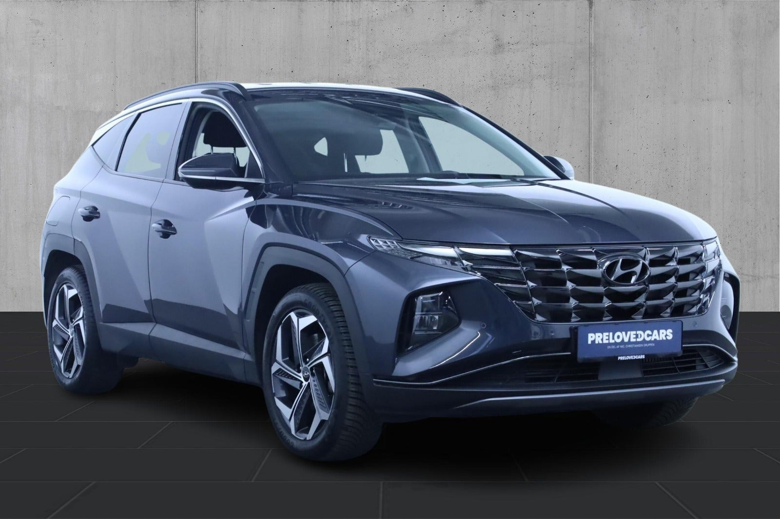 Grå Hyundai Tucson fra 2022
