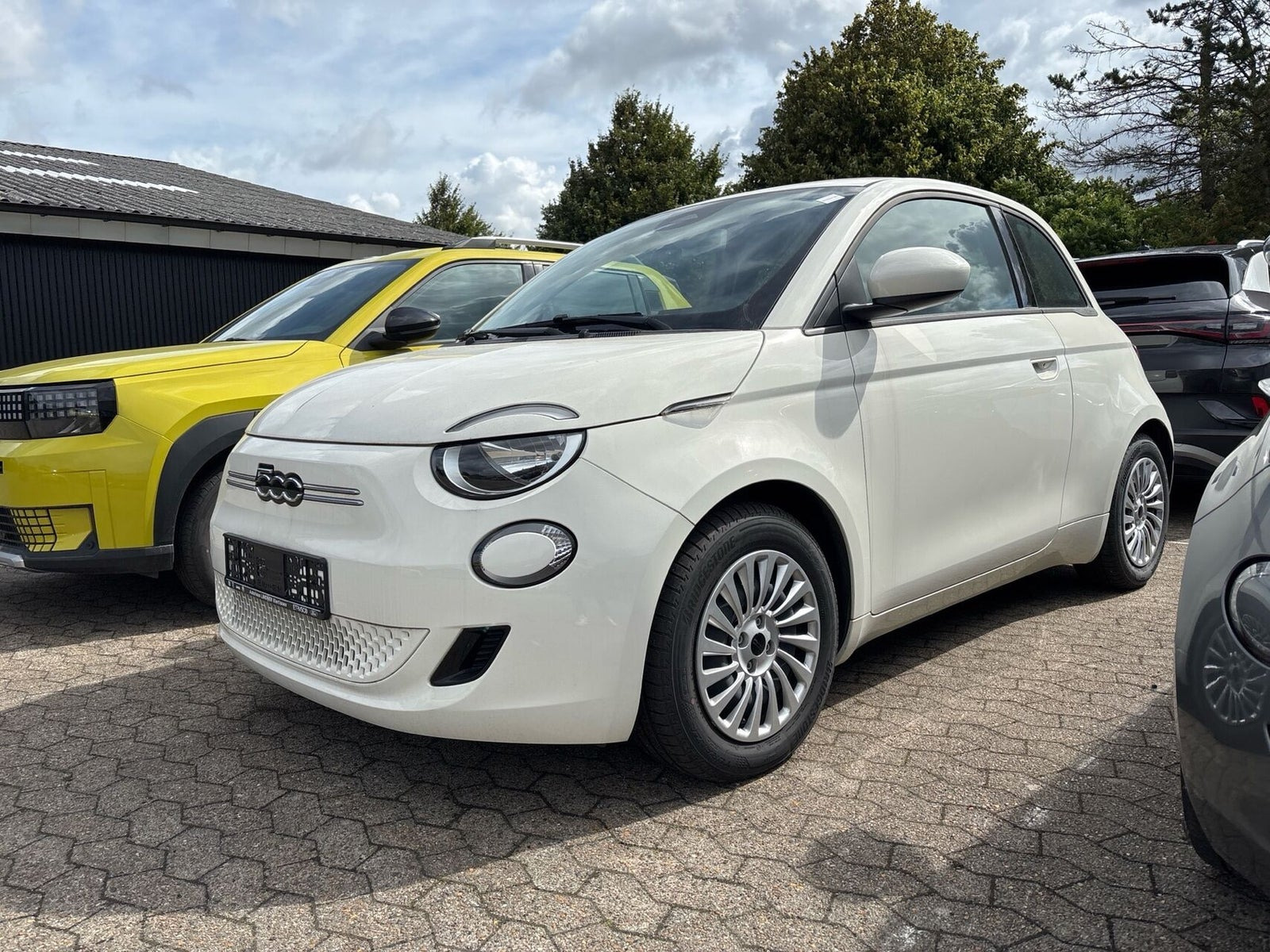 Fiat 500e 42 Icon