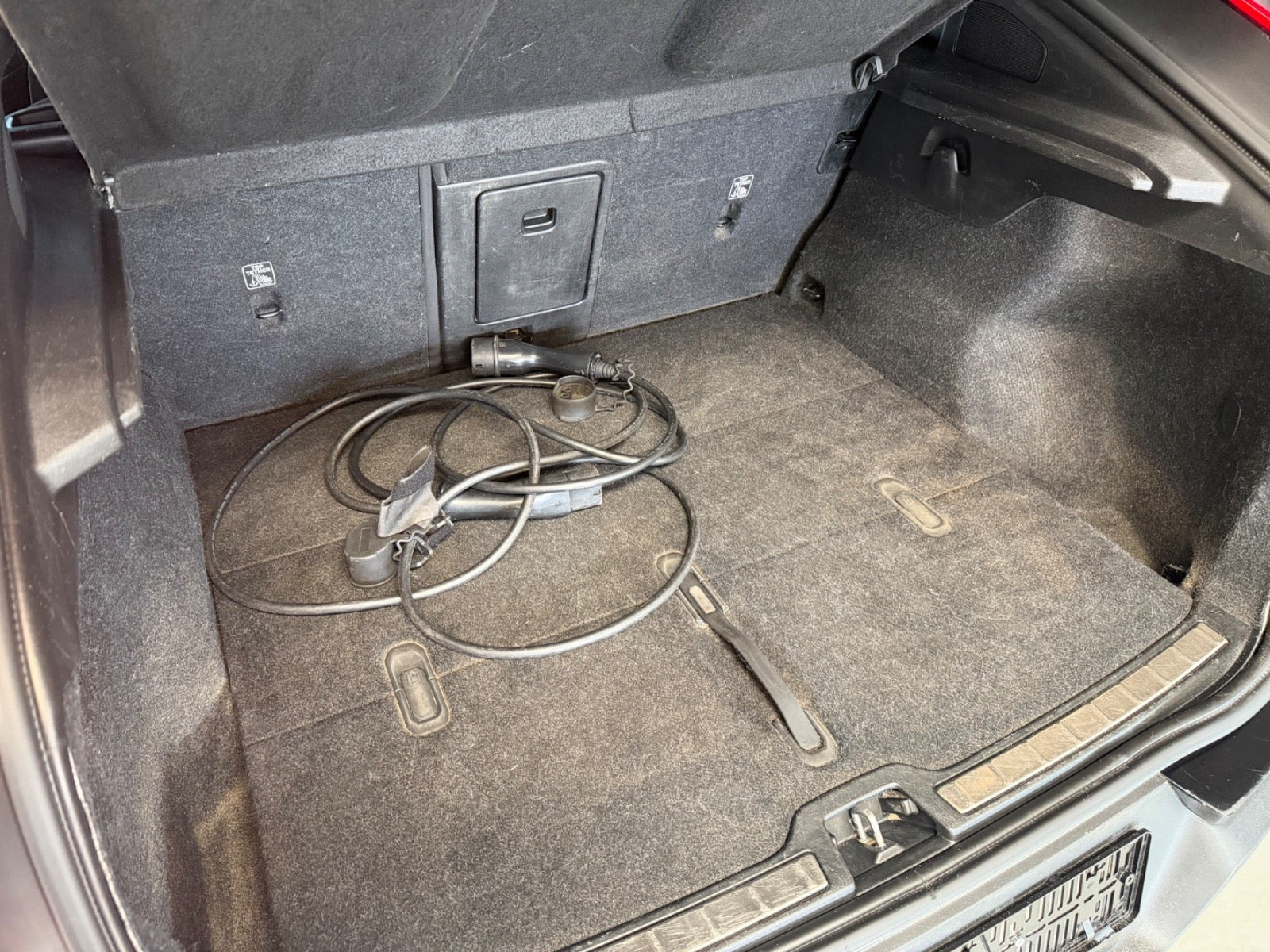 Sort Volvo C40 fra 2022
