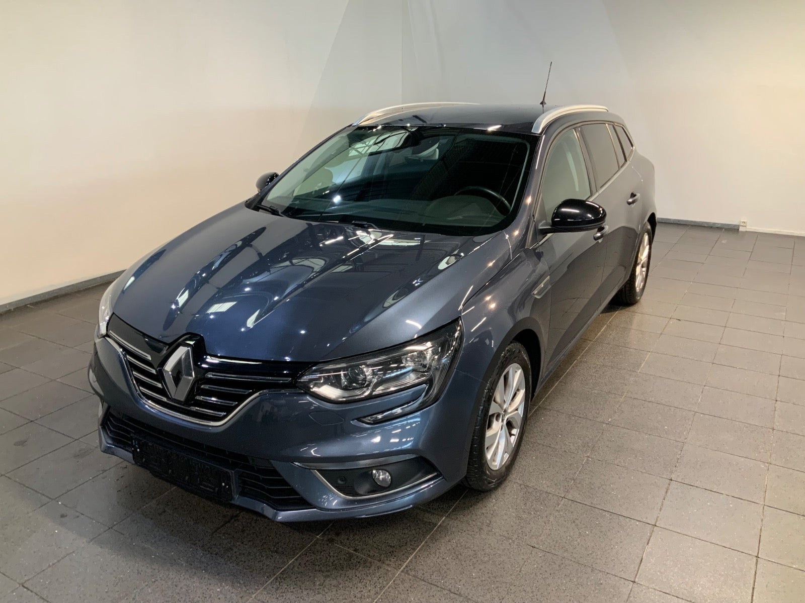 Renault Megane IV 1,3 TCe 140 Limited Sport Tourer EDC