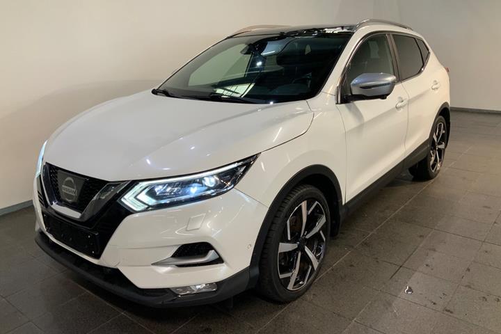 Hvid Nissan Qashqai fra 2017 set udefra