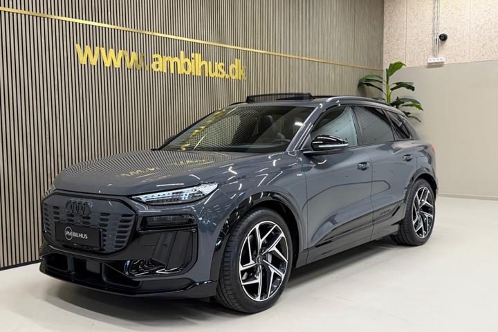 Grå Audi Q6 e-tron fra 2026
