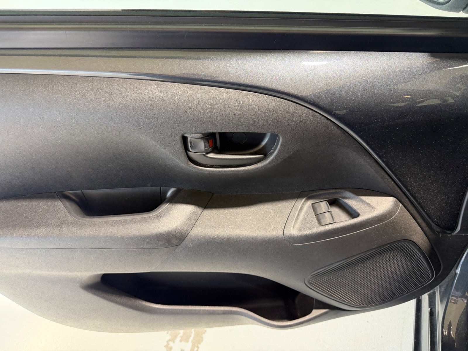 Grå Citroën C1 fra 2017