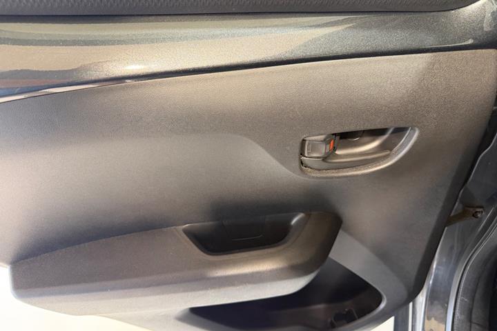 Grå Citroën C1 fra 2017