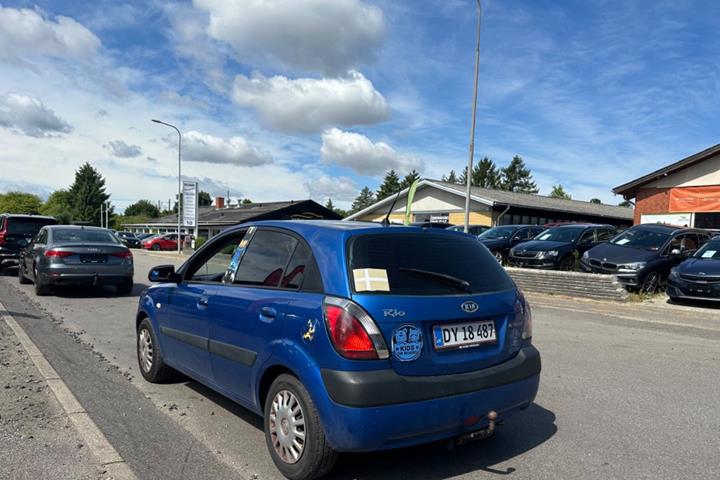 undefined Kia Rio fra 2007