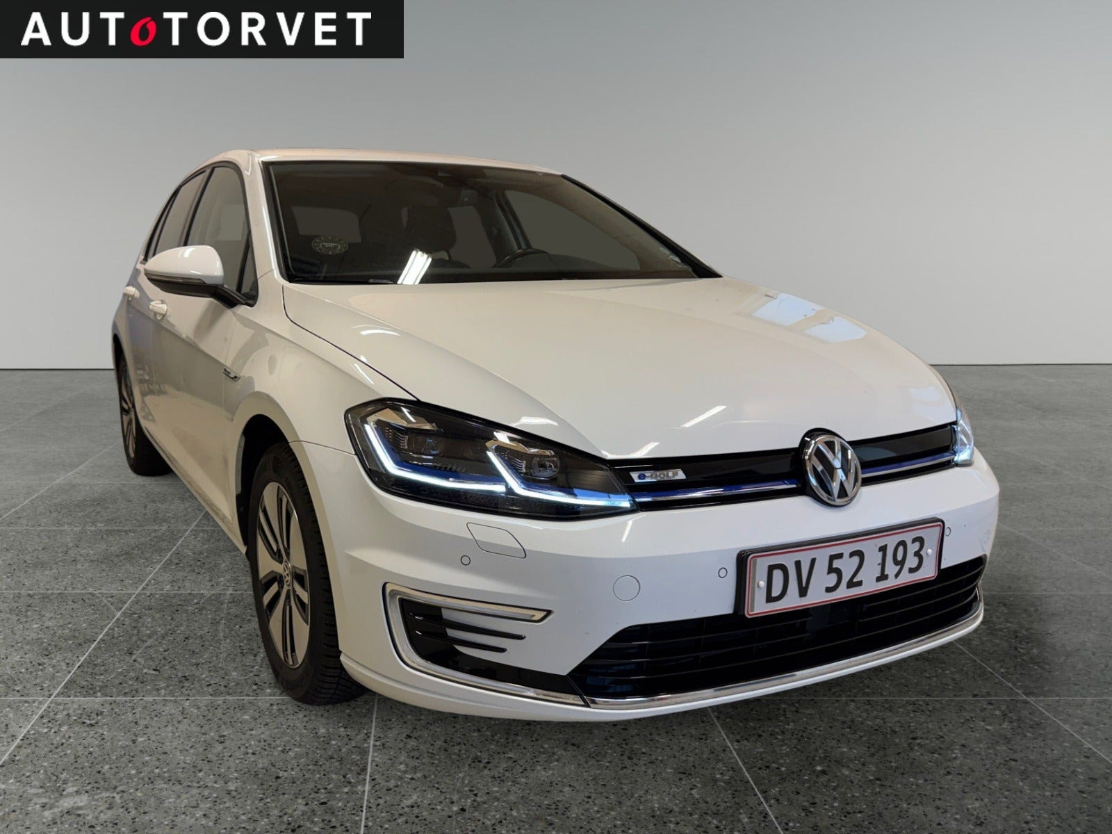 Hvid VW e-Golf VII fra 2020