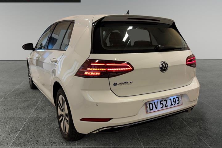 Hvid VW e-Golf VII fra 2020