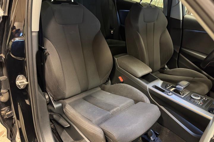 Sort Audi A4 fra 2018