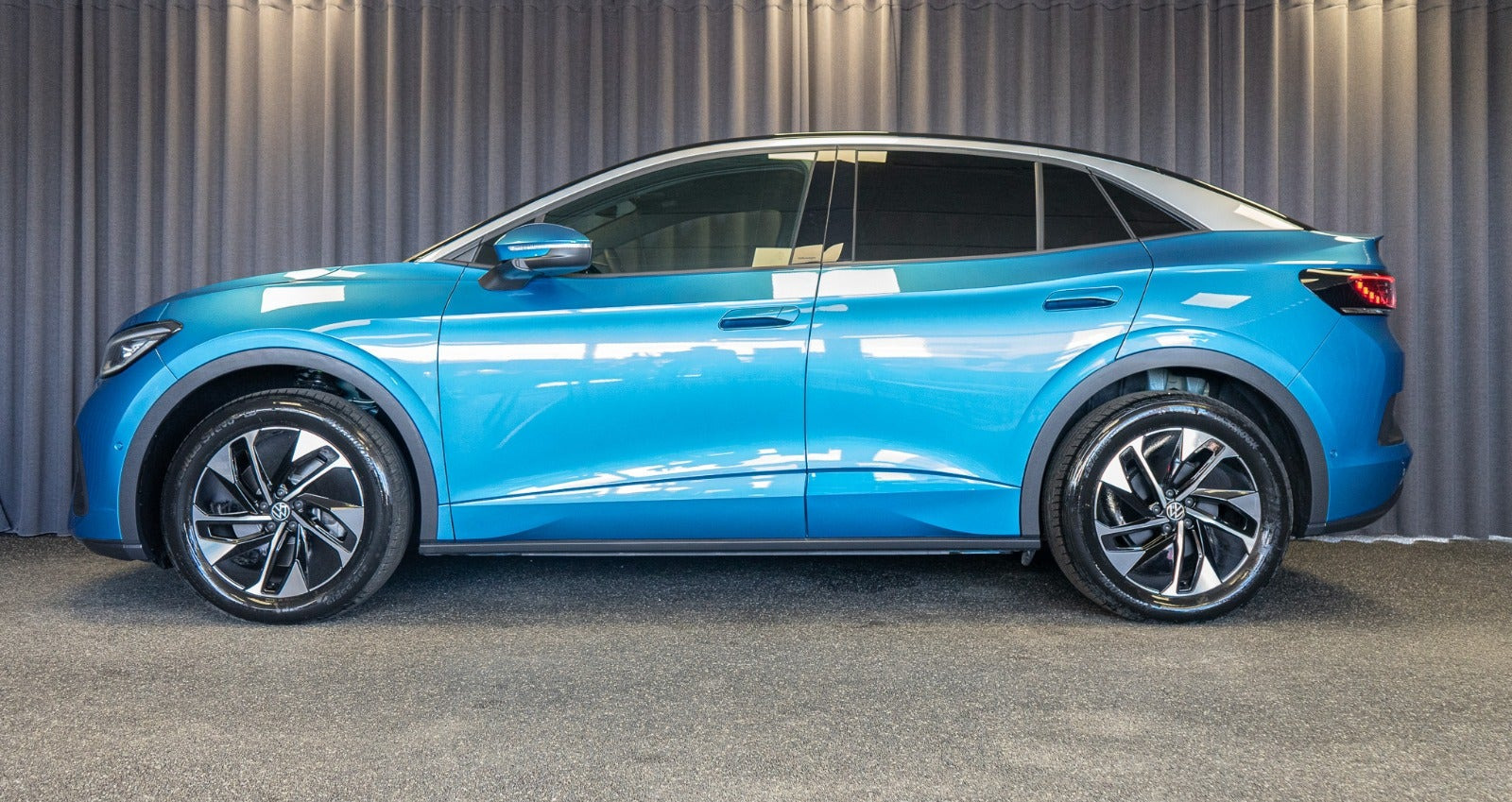 Blå VW ID.5 fra 2024