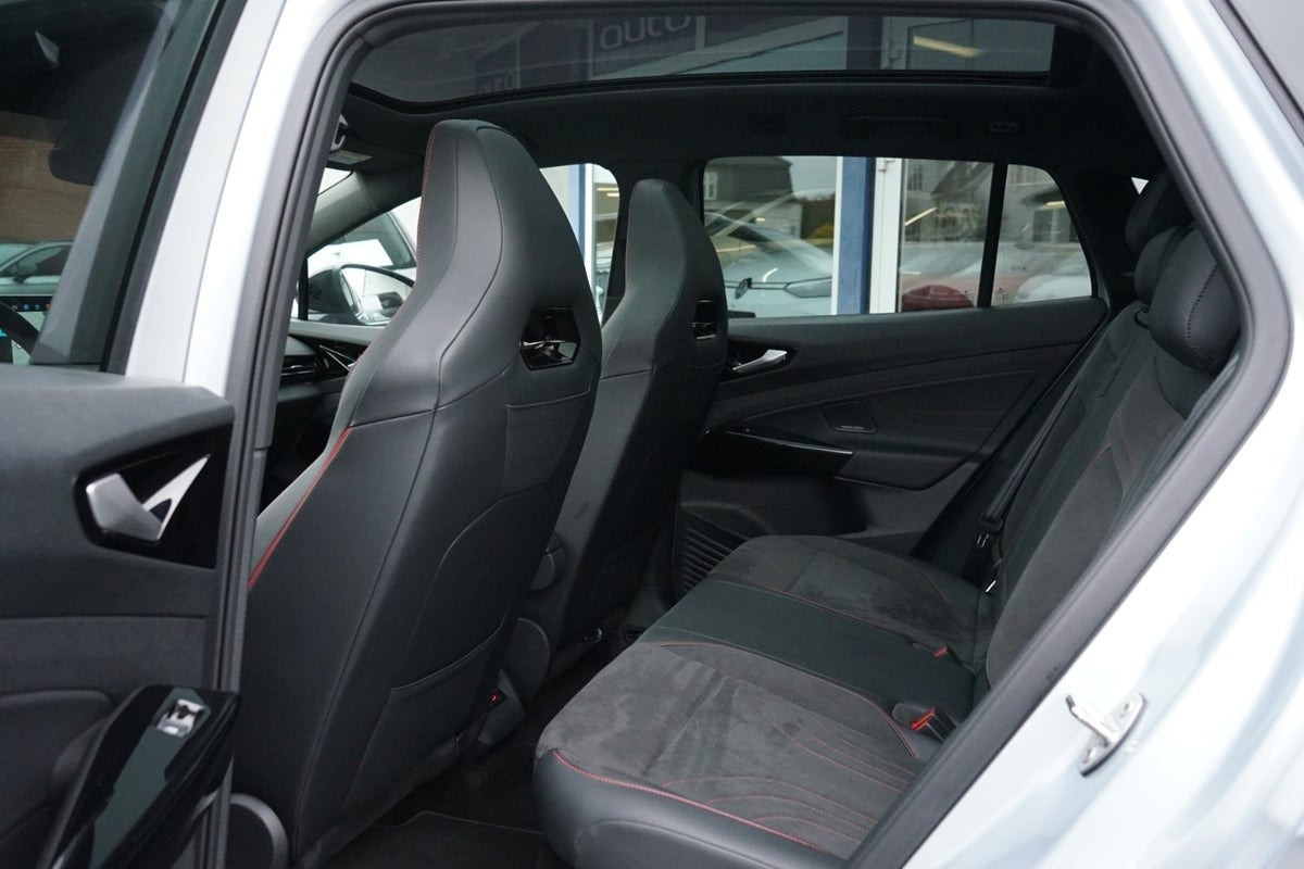 Sølv VW ID.4 fra 2026