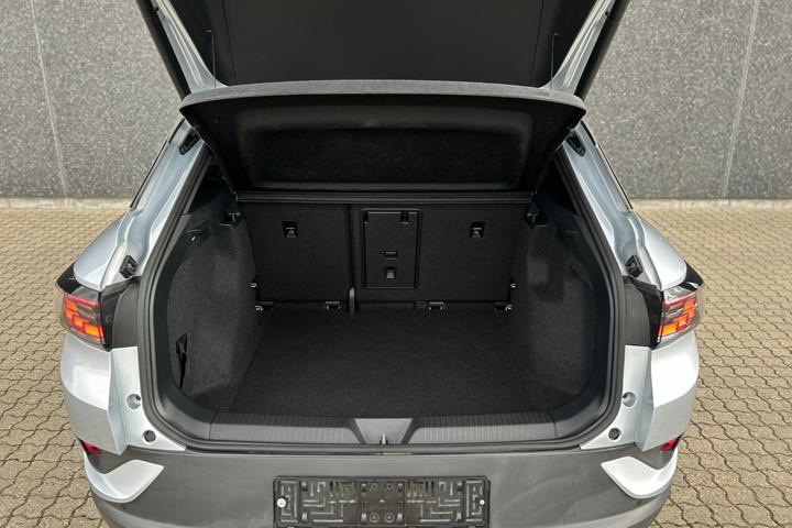 Sølv VW ID.4 fra 2025
