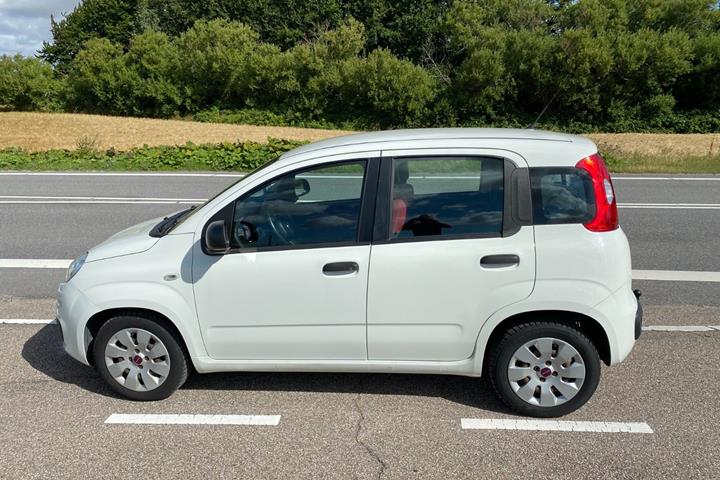 Hvid Fiat Panda fra 2015