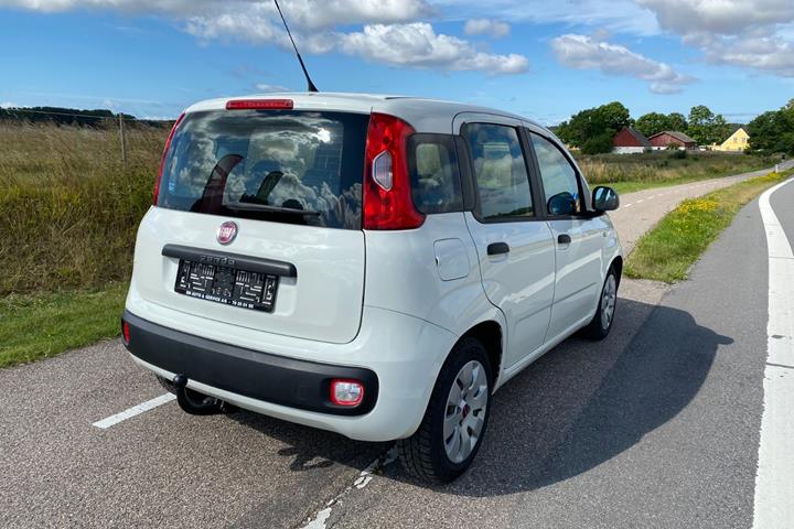 Hvid Fiat Panda fra 2015