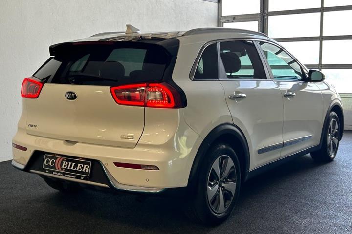 Hvid Kia Niro fra 2019