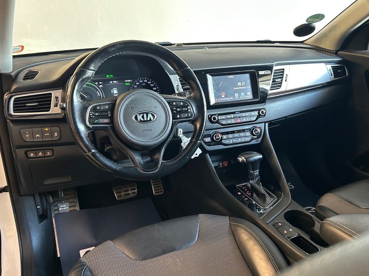 Hvid Kia Niro fra 2019