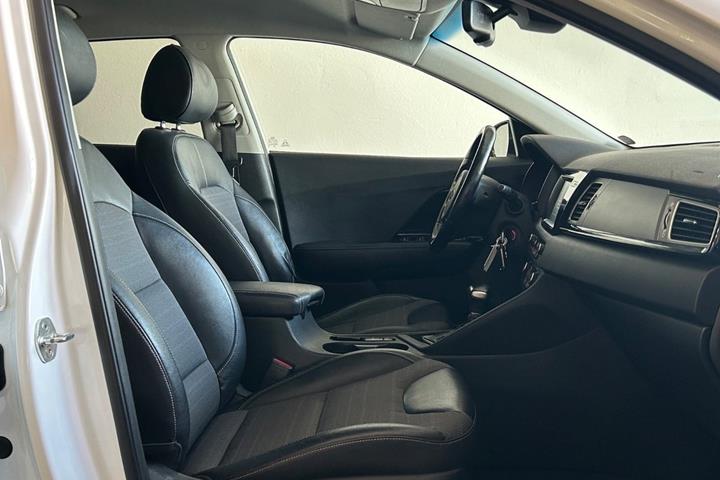 Hvid Kia Niro fra 2019