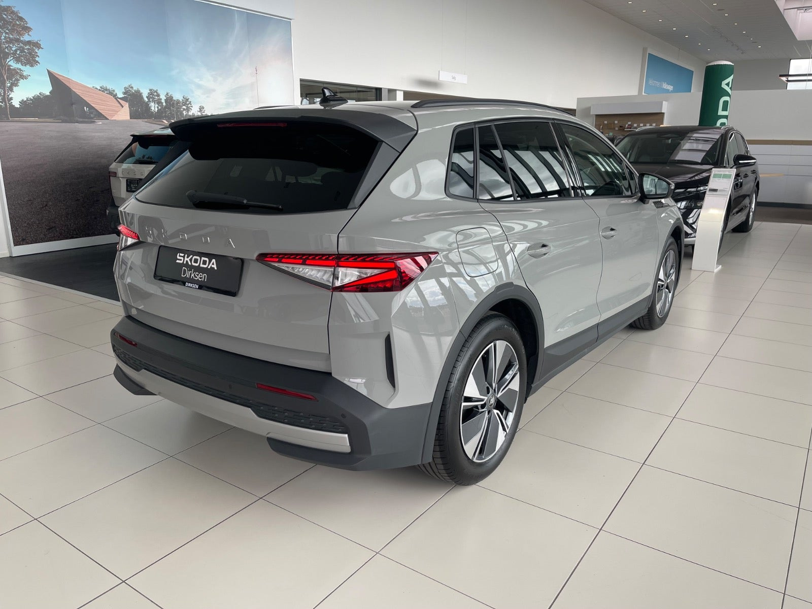 Grå Skoda Elroq fra 2026