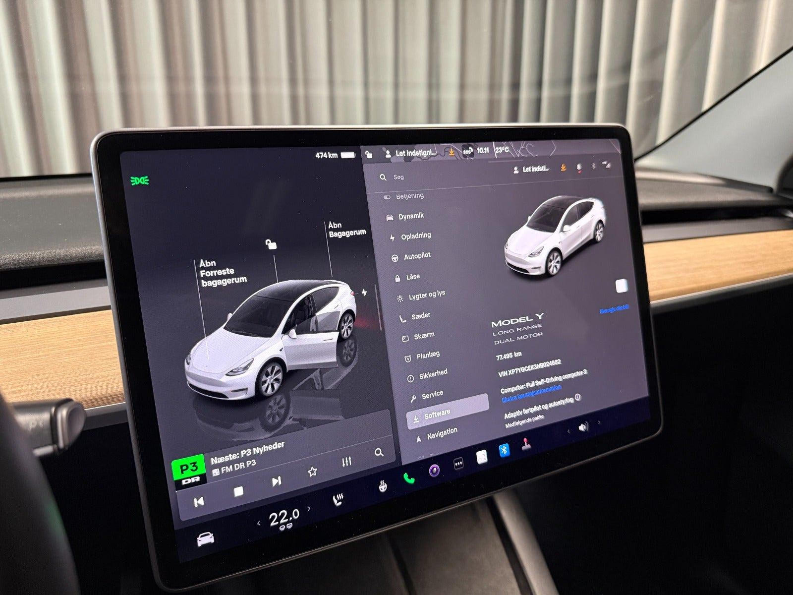 Hvid Tesla Model Y fra 2022
