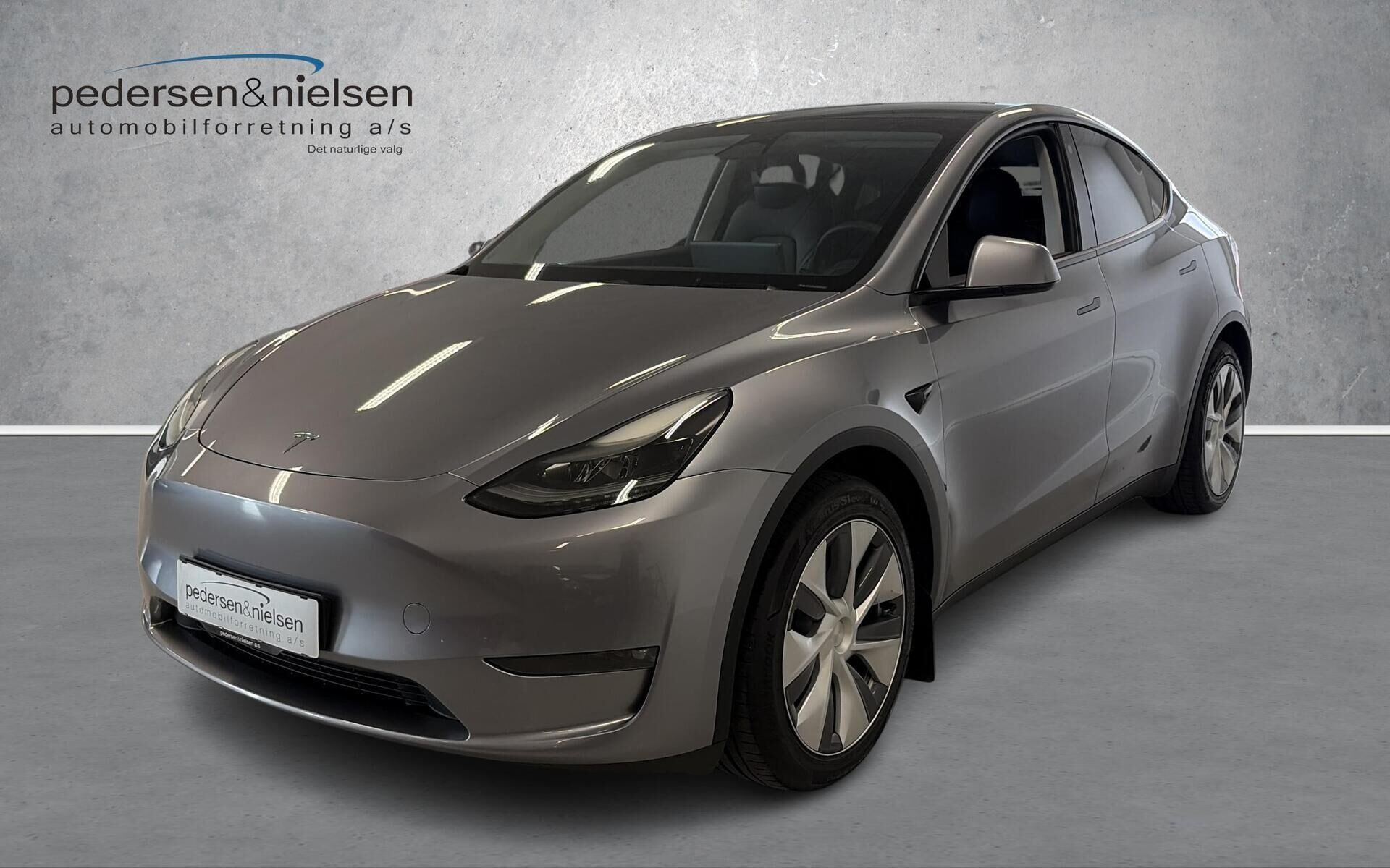Tesla Model Y EL Long Range AWD 514HK 5d Aut.