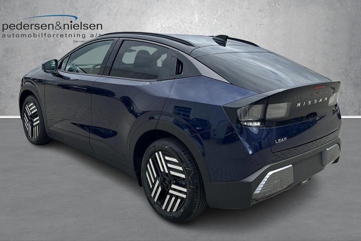 Blå Nissan Leaf fra 2026