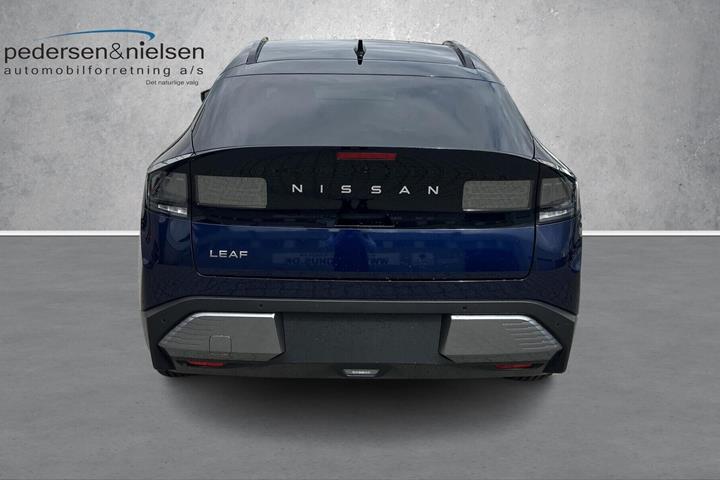 Blå Nissan Leaf fra 2026
