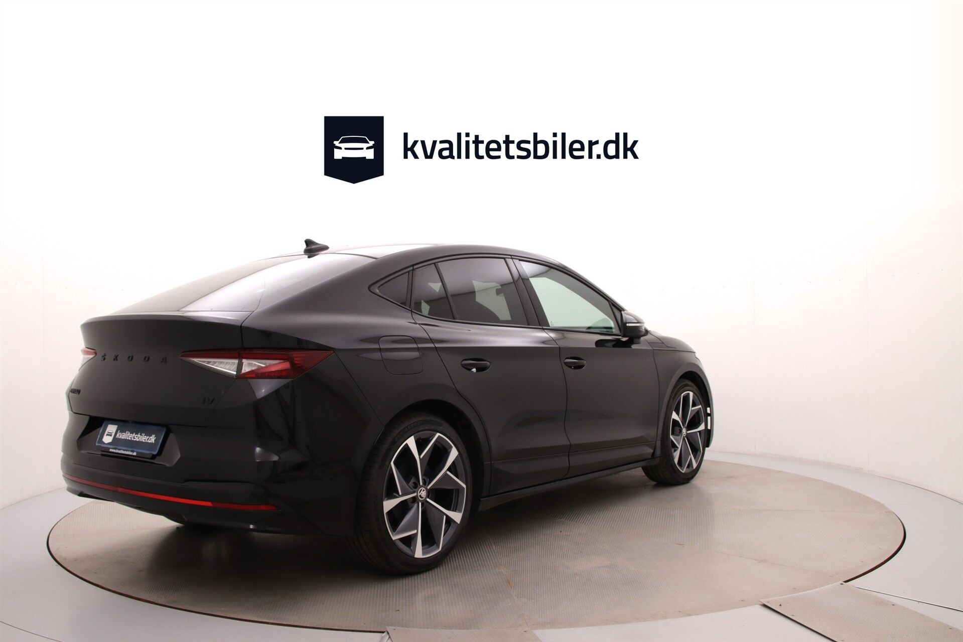 Sort Skoda Enyaq fra 2022