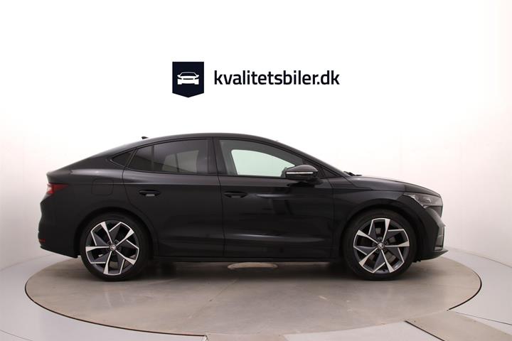 Sort Skoda Enyaq fra 2022