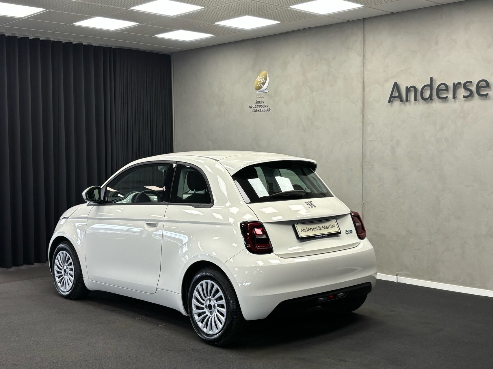 Sort Fiat 500e fra 2023