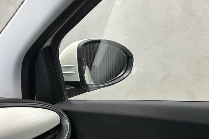 Sort Fiat 500e fra 2023