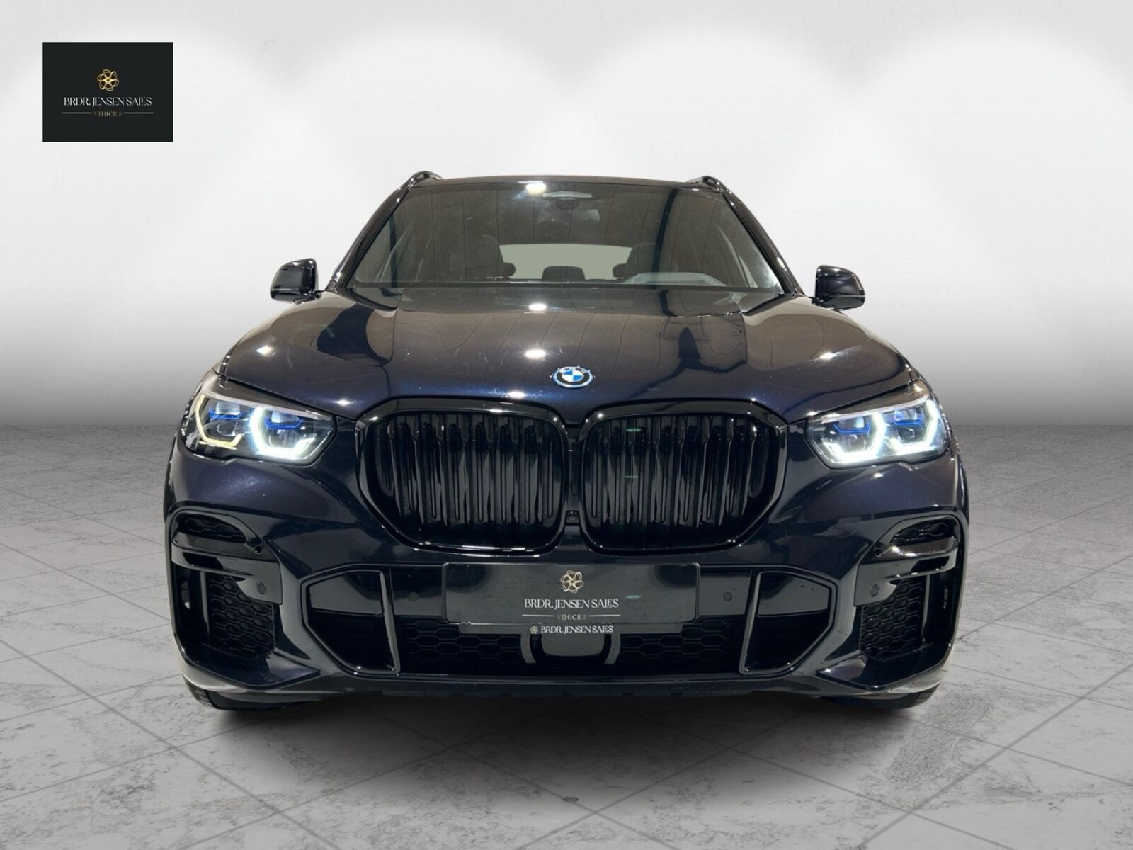 Sort BMW X5 fra 2022