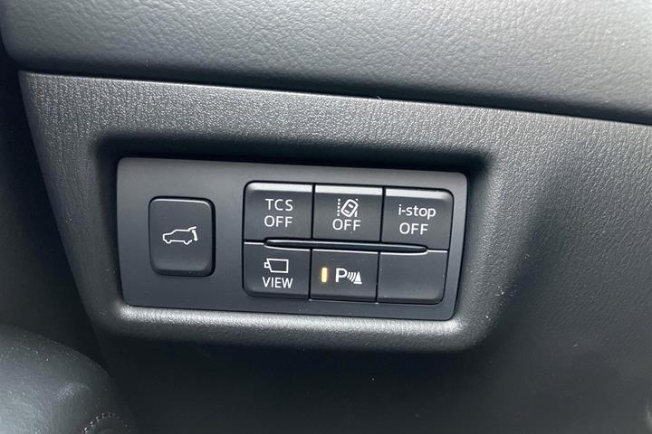 Hvid Mazda CX-5 fra 2023
