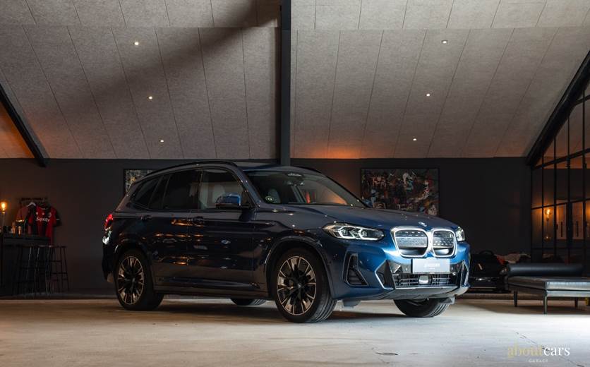 BMW iX3 Charged Plus M-Sport