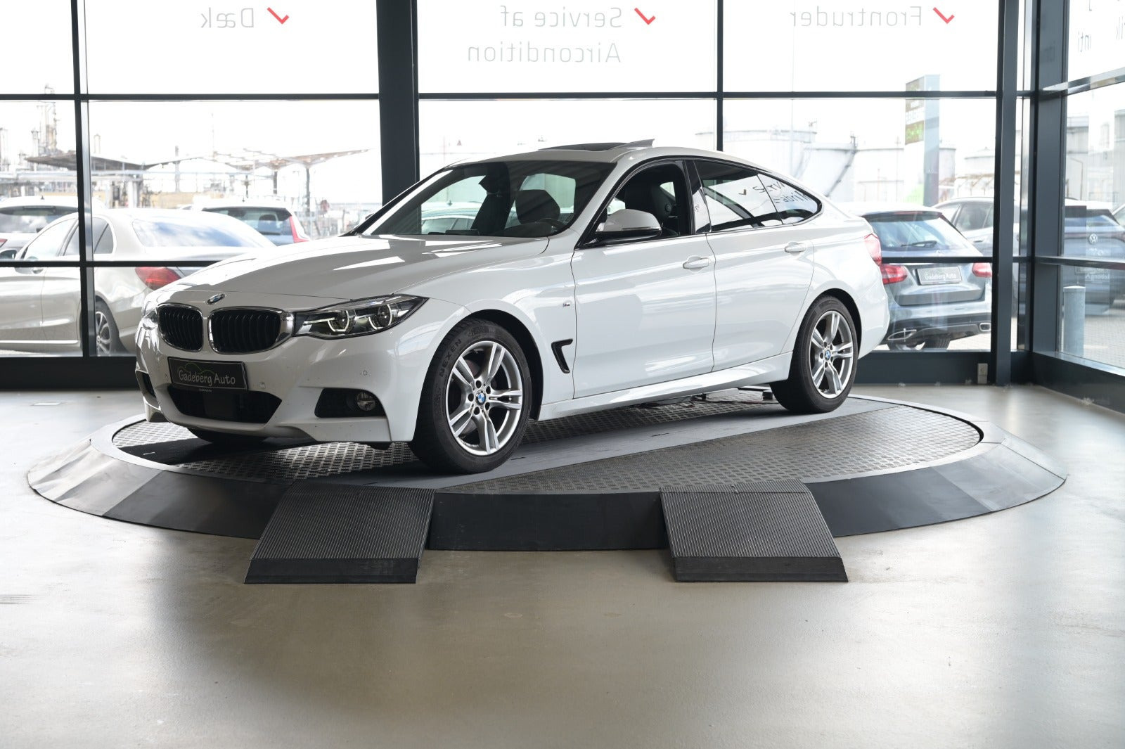 BMW 330i 2,0 Gran Turismo M-Sport aut.