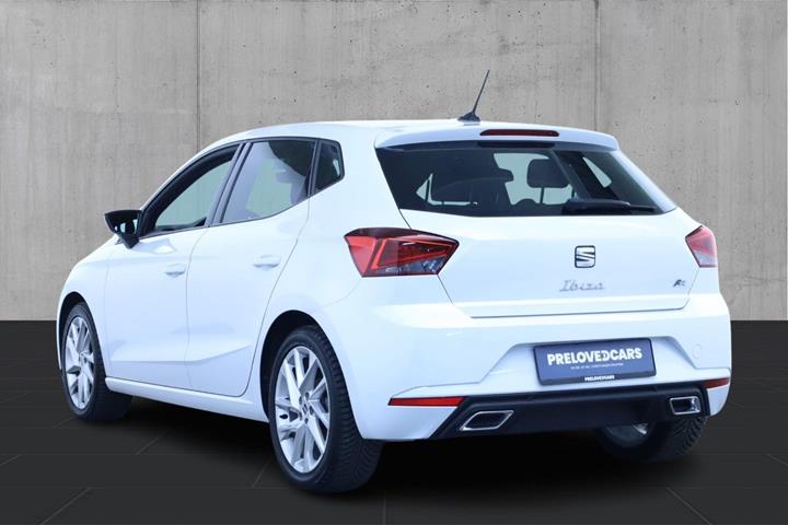 Hvid Seat Ibiza fra 2022