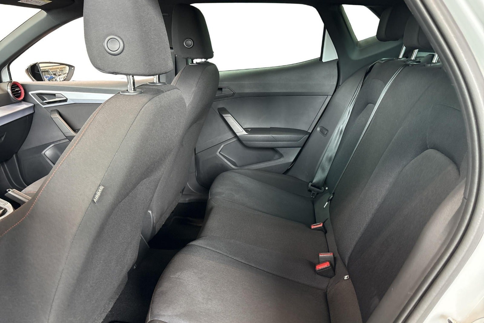 Hvid Seat Ibiza fra 2022