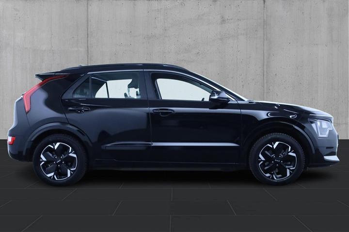 Sort Kia Niro fra 2023