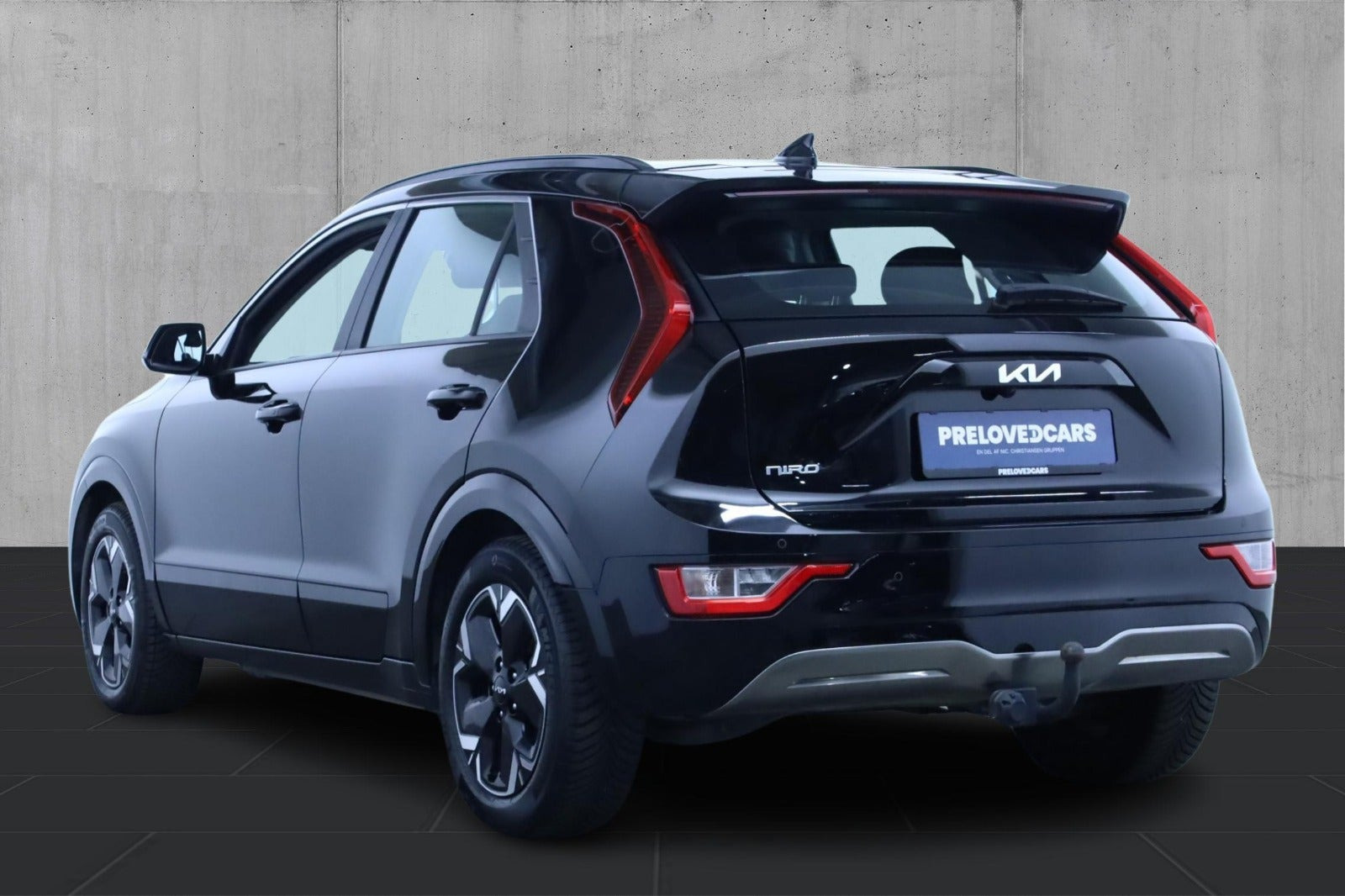 Sort Kia Niro fra 2023