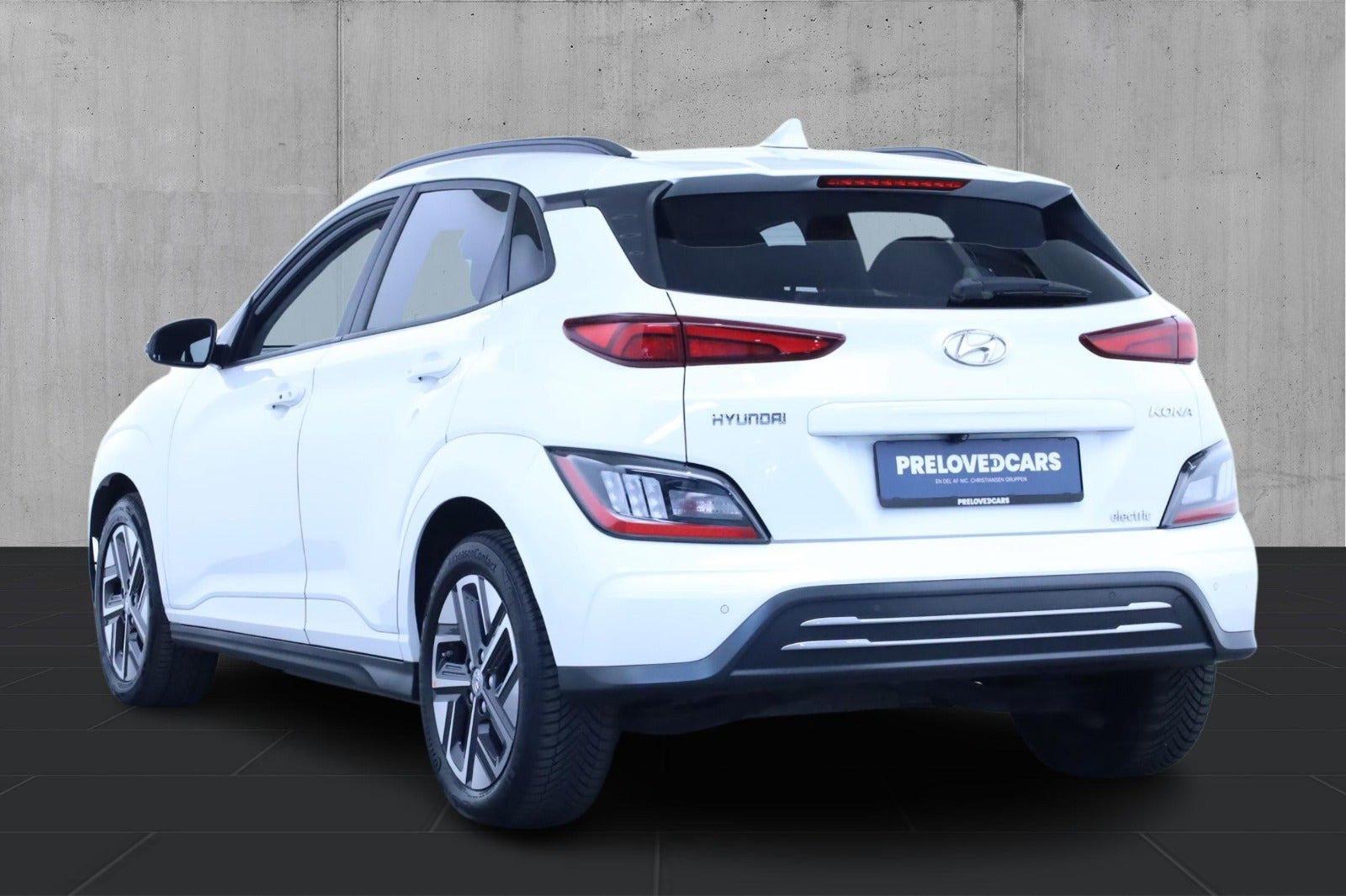 Hvid Hyundai Kona fra 2022