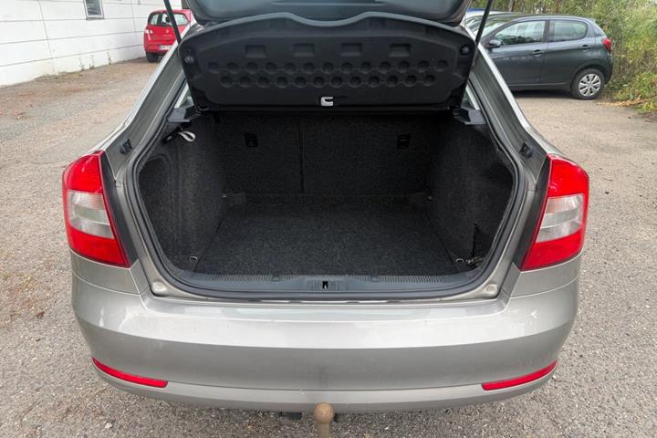 Grøn Skoda Octavia fra 2012