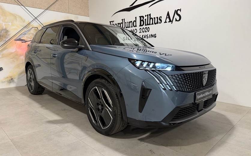 Peugeot e-5008 77 GT Pack 7prs