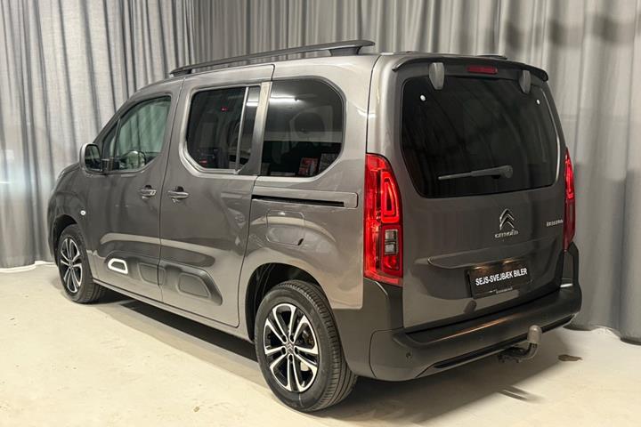 Grå Citroën Berlingo fra 2019